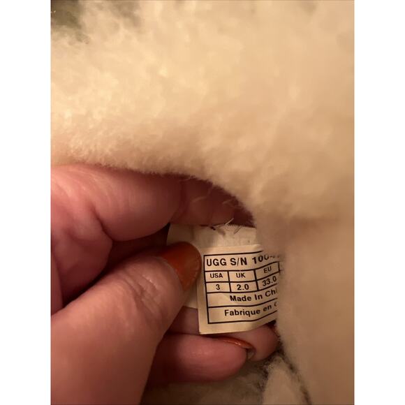 Ugg Bailey Bow Boots With BLING, Style 1004791, Size 3 Girls - Picture 6 of 7